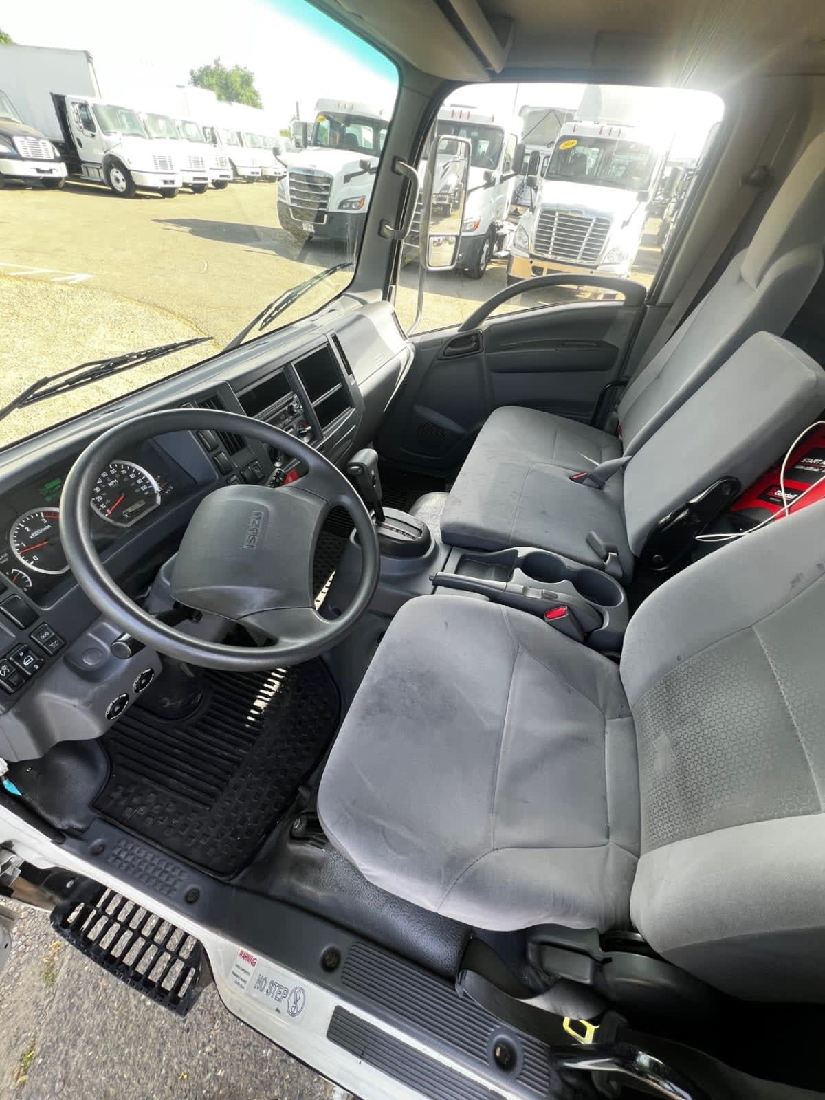 2020 Isuzu NPR 268462