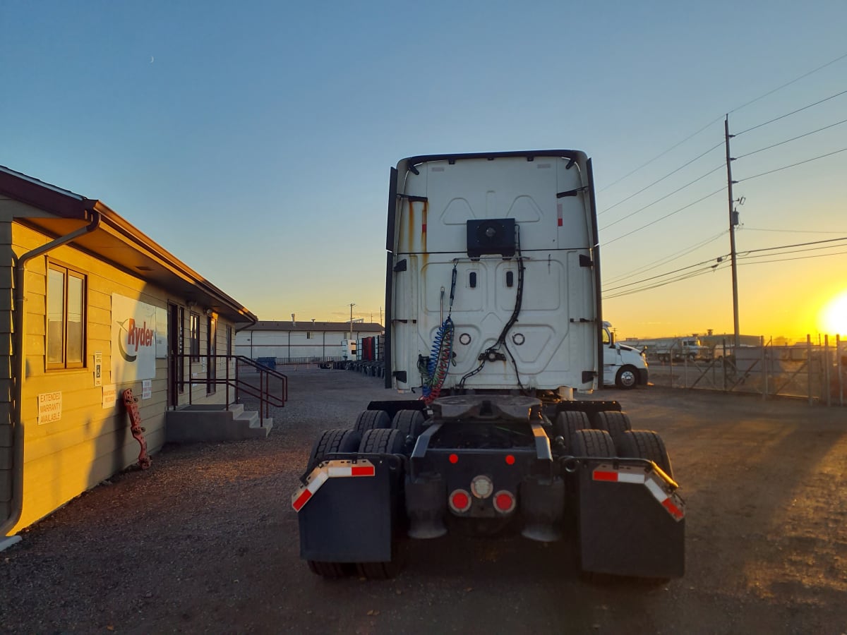 2020 Freightliner/Mercedes CASCADIA 125 268514