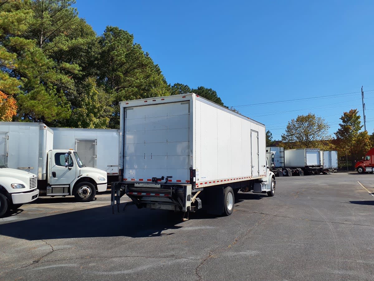 2020 Freightliner M2 106 268702
