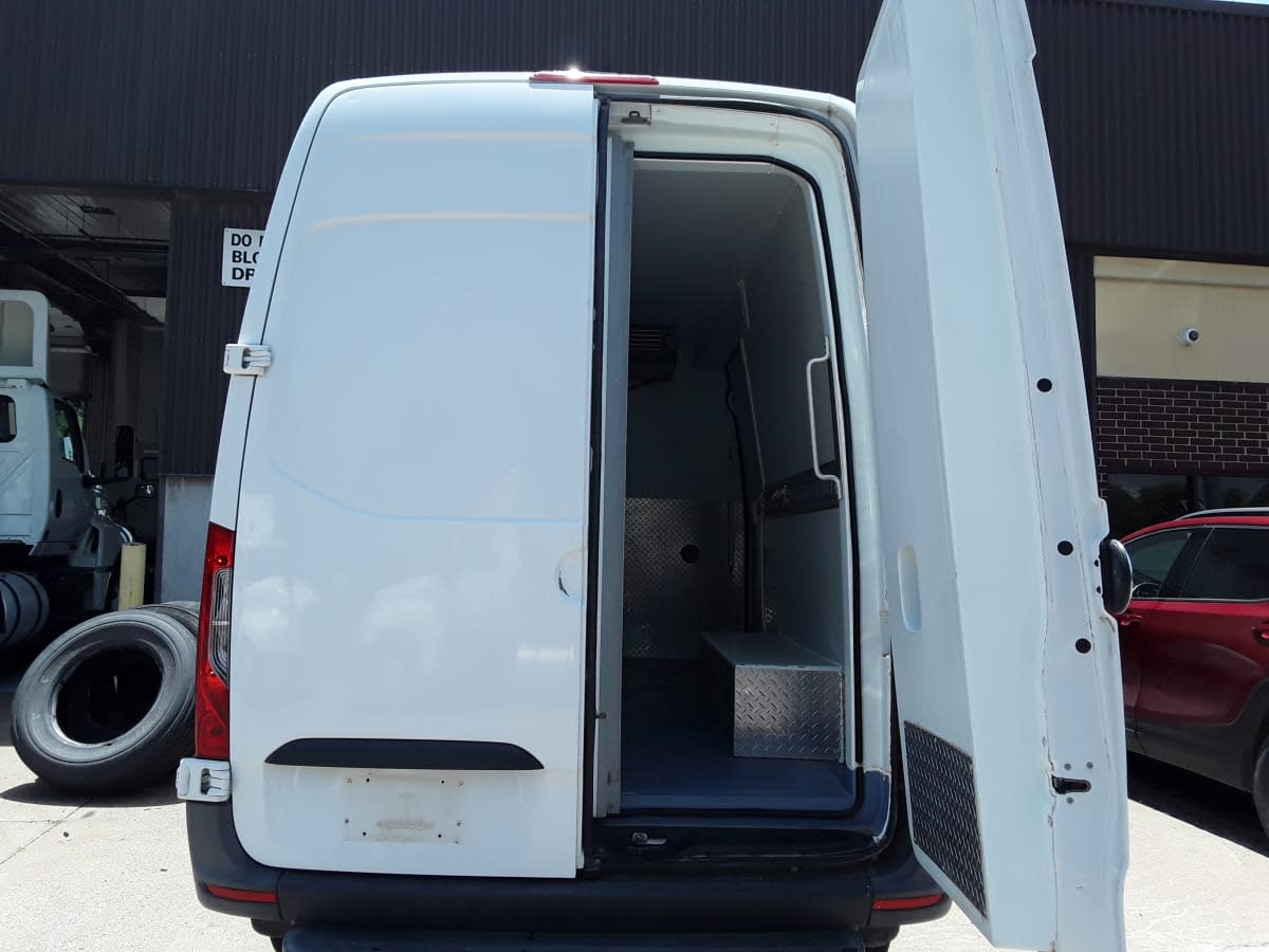 2019 Mercedes-Benz SPRINTER 3500 268979
