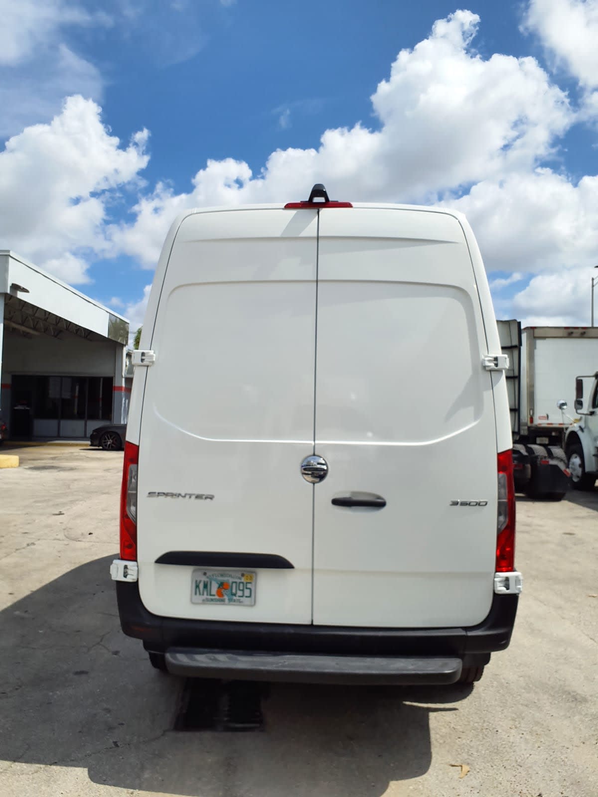 2019 Mercedes-Benz SPRINTER 3500 268995