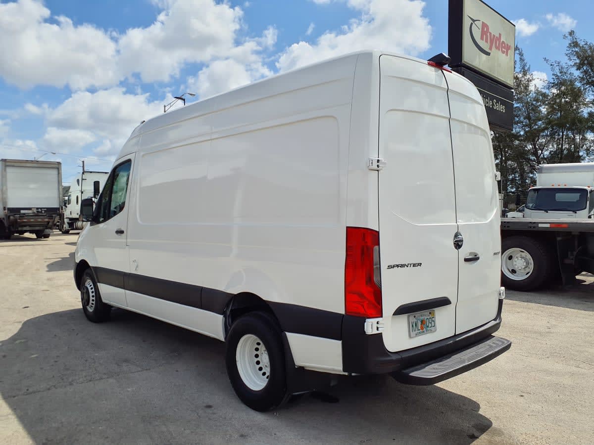 2019 Mercedes-Benz SPRINTER 3500 268995