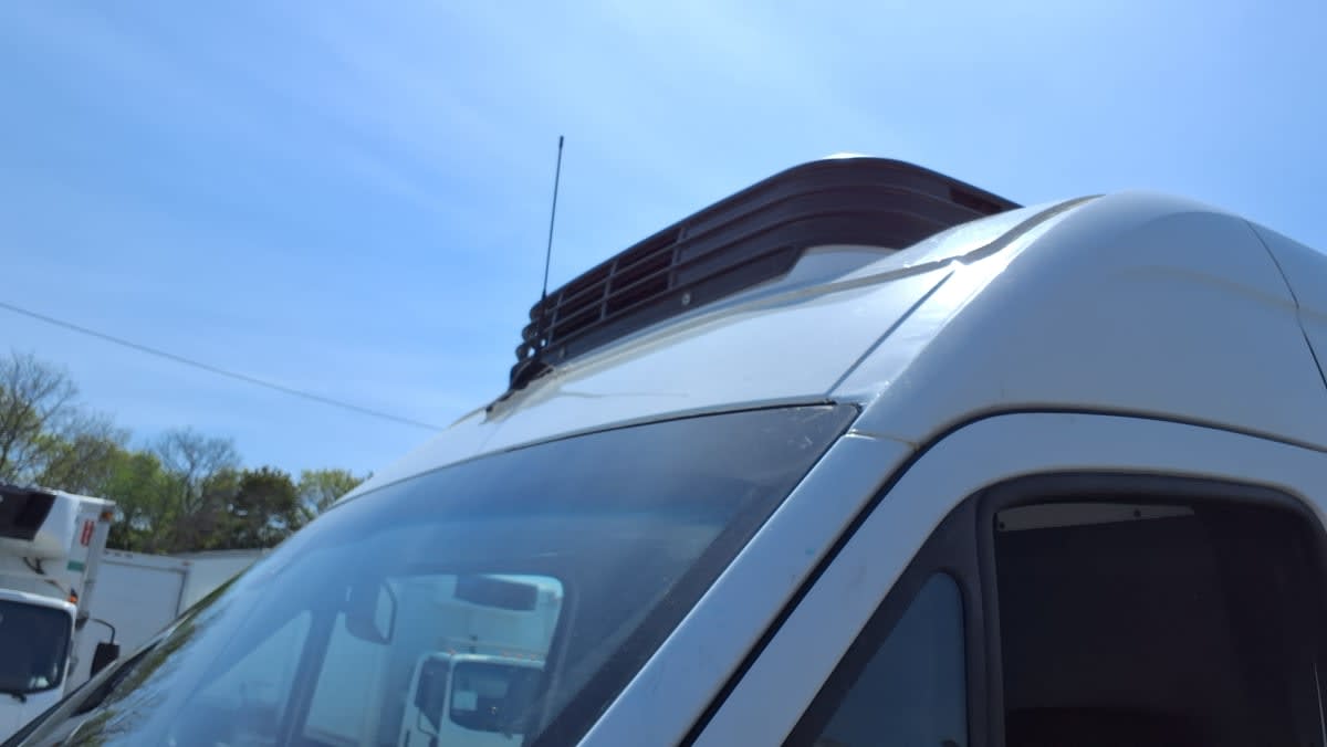 2019 Mercedes-Benz 2500 269009