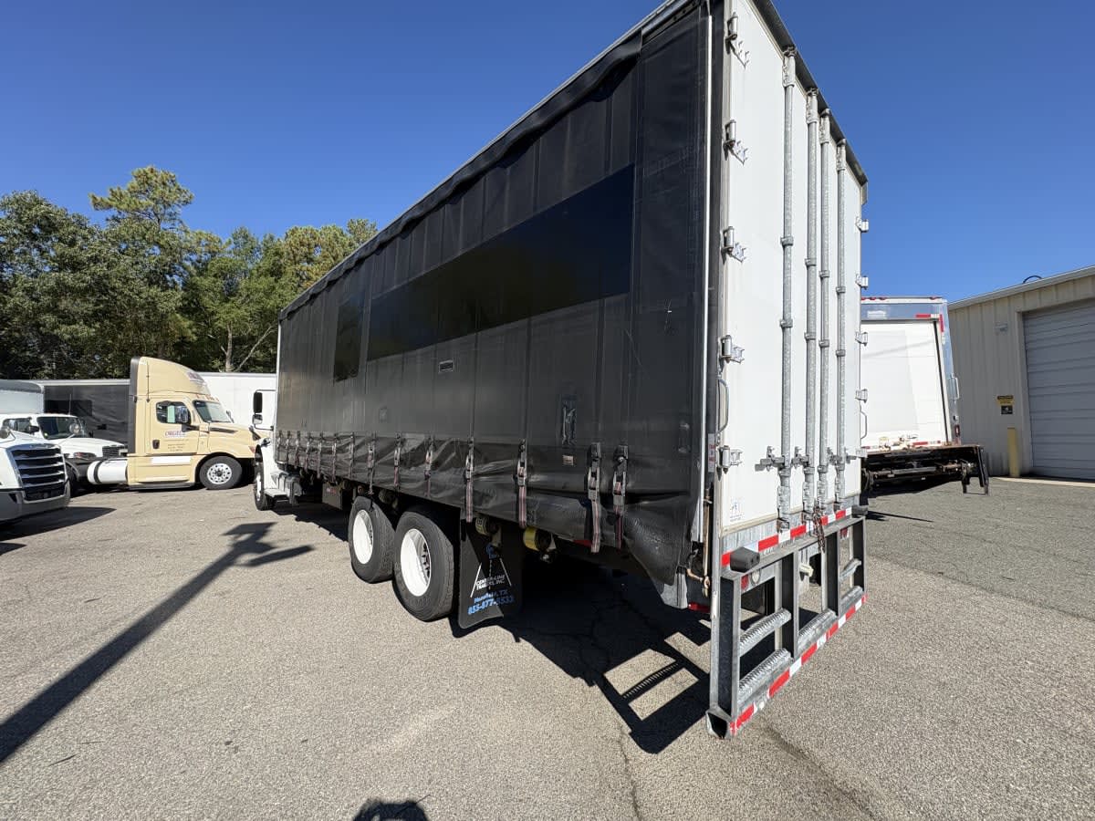 2020 Freightliner M2 106 in Ashland, VA — photo 6