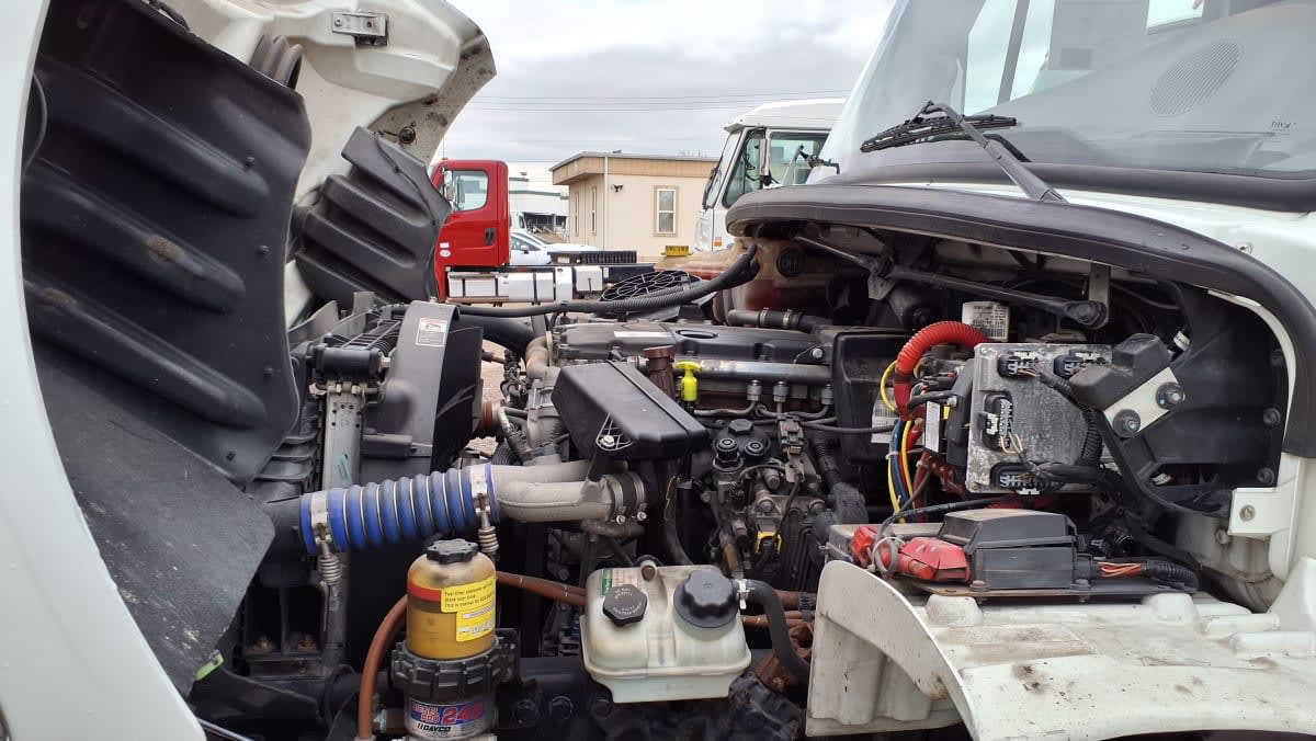 2020 Freightliner/Mercedes M2 106 269105