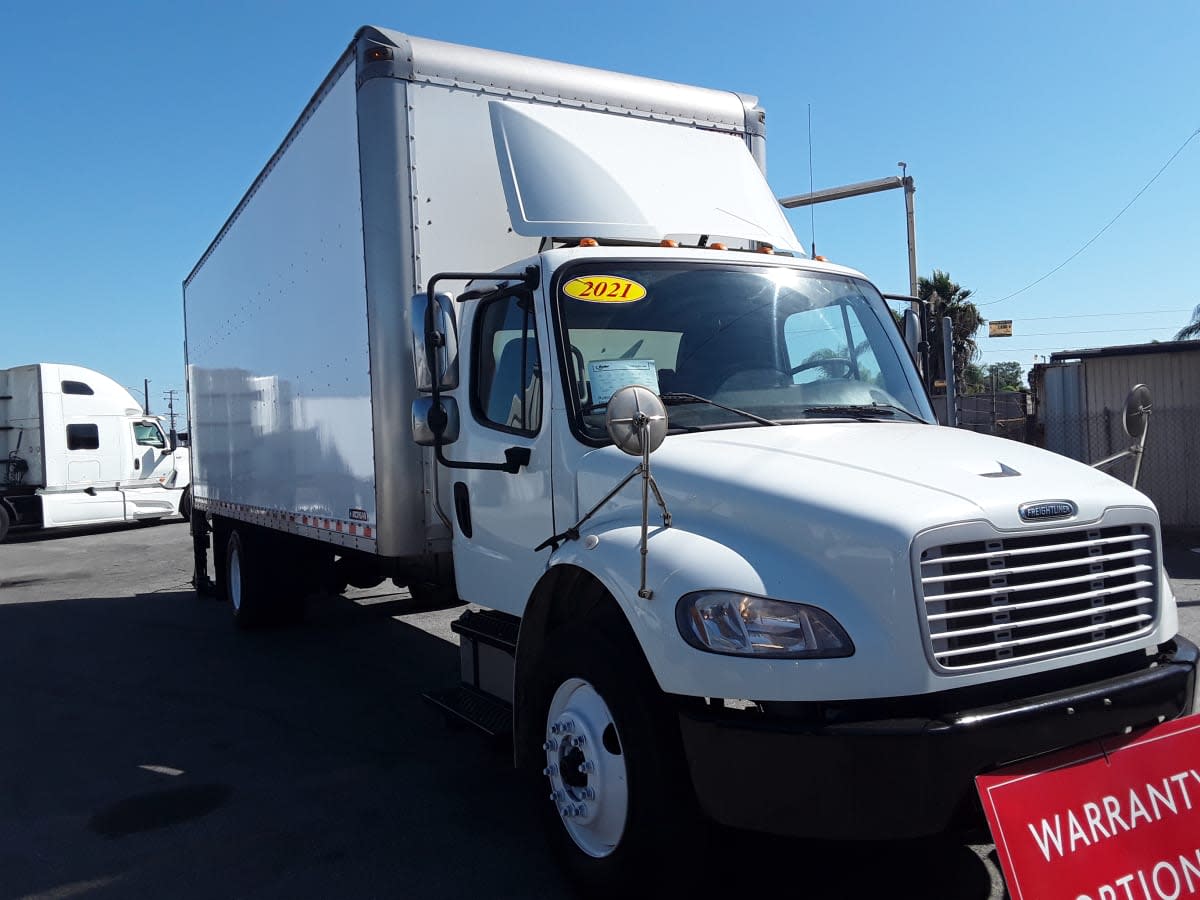 2021 Freightliner M2 106 in Montebello, CA — photo 3
