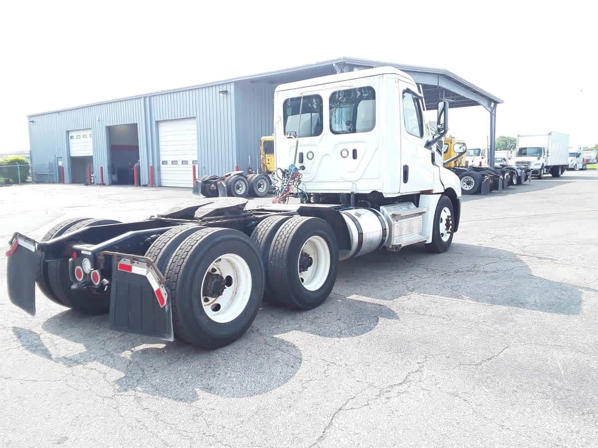 2021 Freightliner NEW CASCADIA PX12664 269386