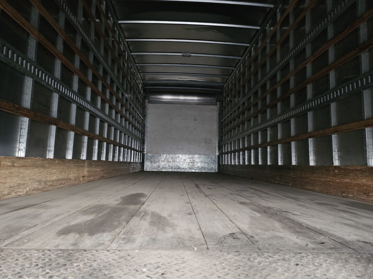 2021 Freightliner/Mercedes M2 106 269408