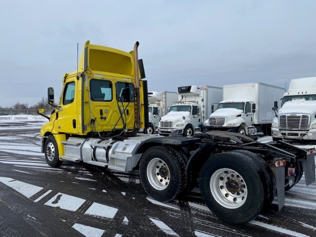 2021 Freightliner/Mercedes NEW CASCADIA PX12664 269414