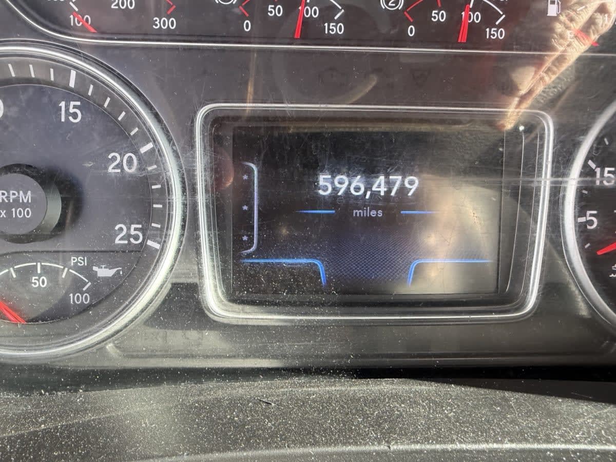 2021 International - image 15