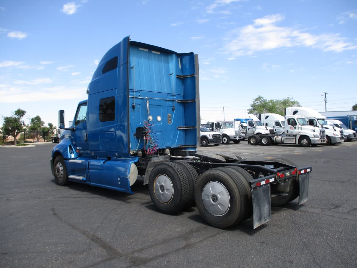 2021 International LT in Commerce City, CO — photo 6