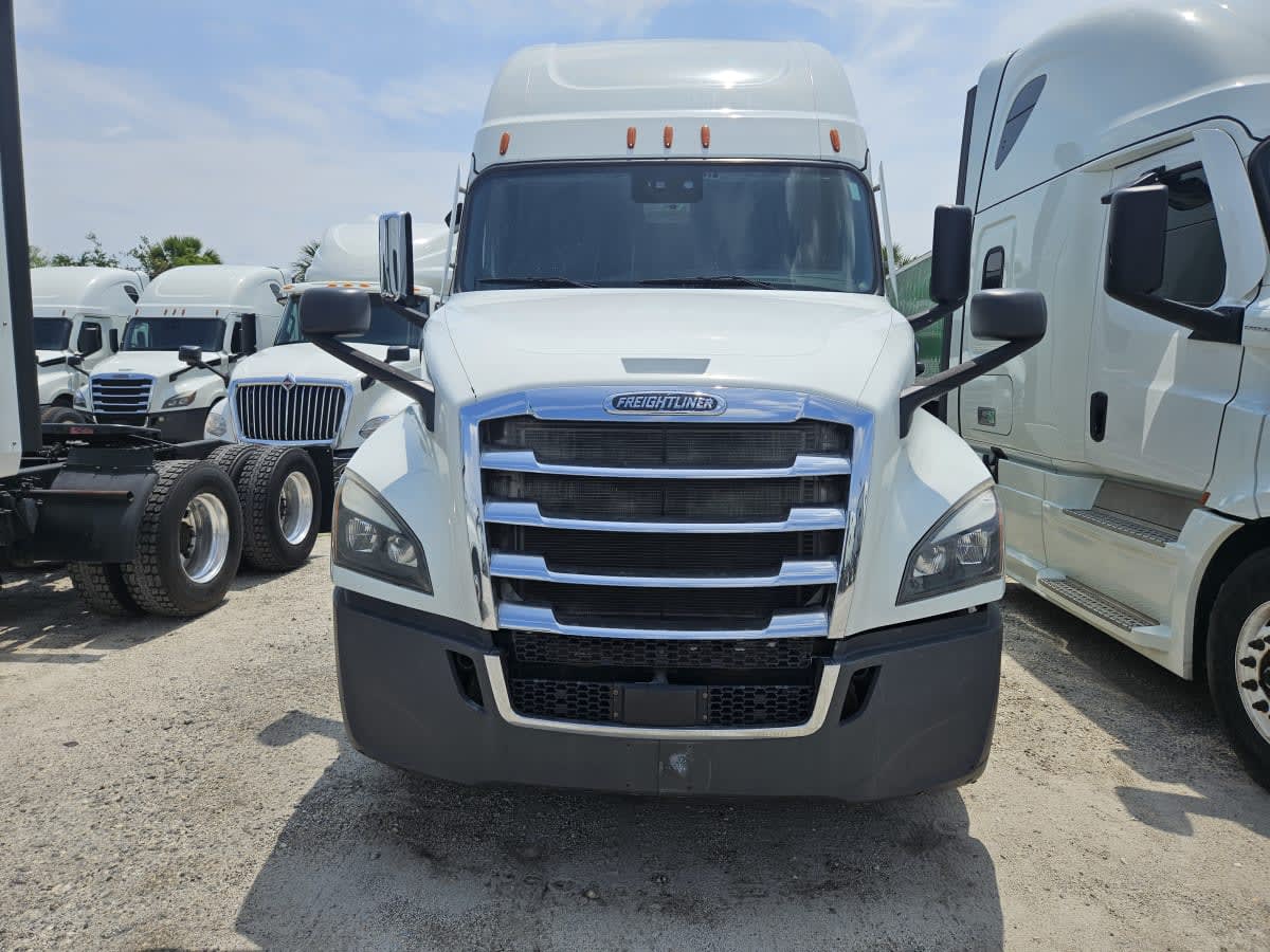 2021 Freightliner/Mercedes NEW CASCADIA PX12664 269571