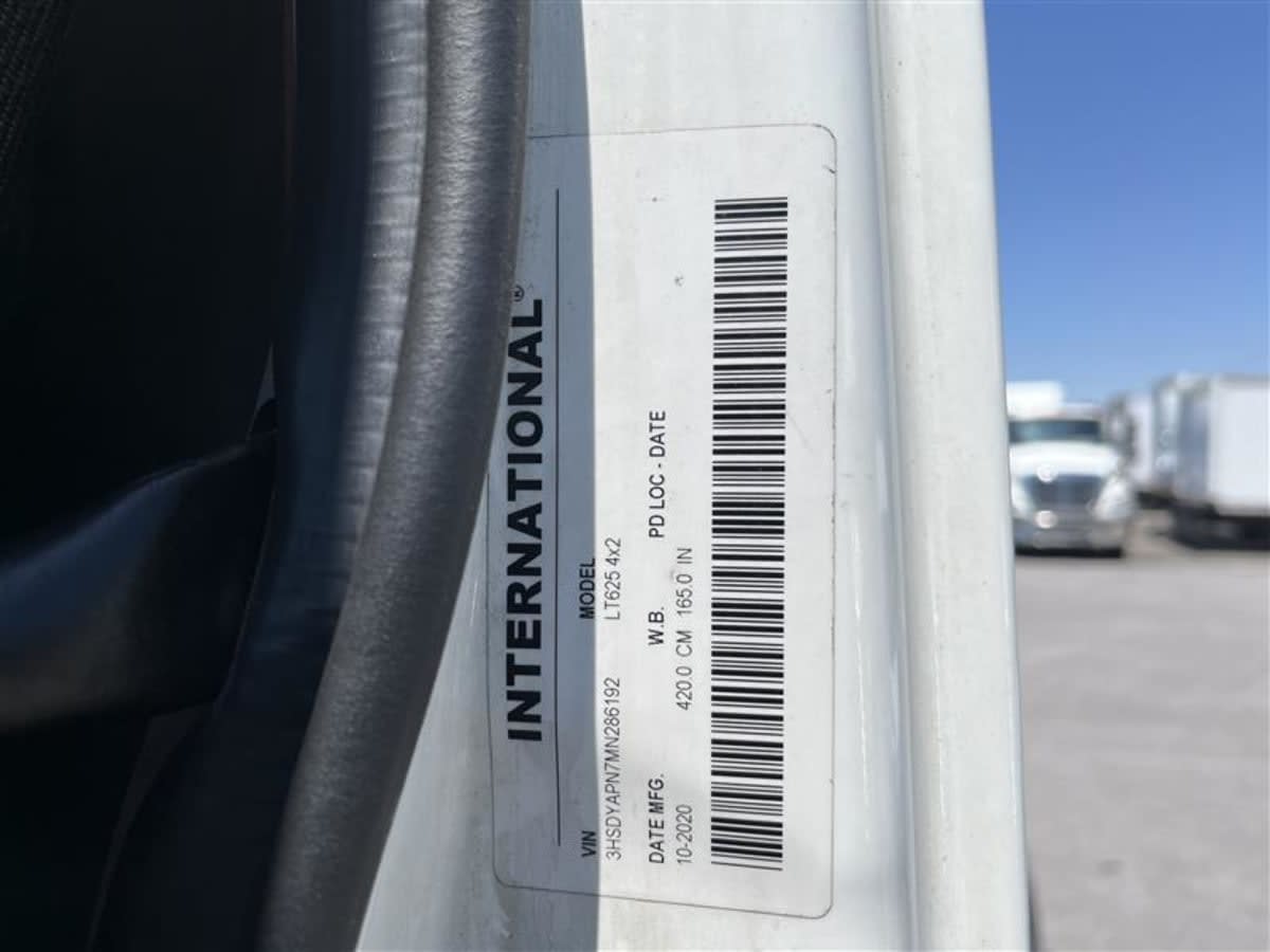 2021 Navistar International LT625 DAYCAB S/A 269606
