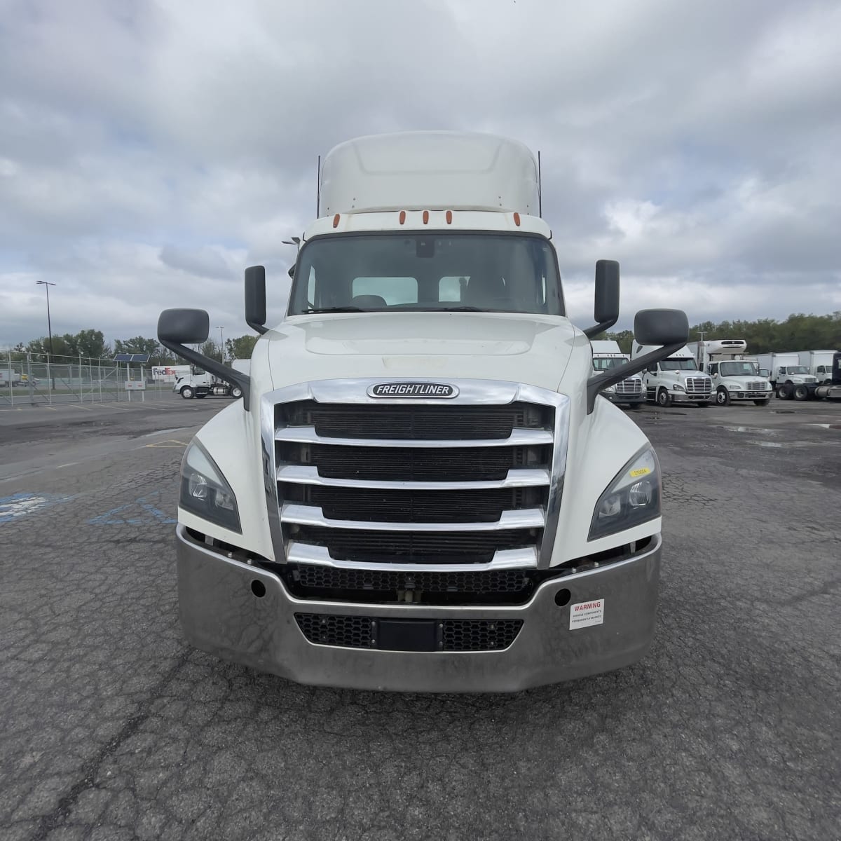 2019 Freightliner/Mercedes NEW CASCADIA PX12664 270024