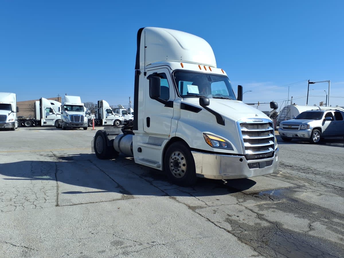 2019 Freightliner - image 3