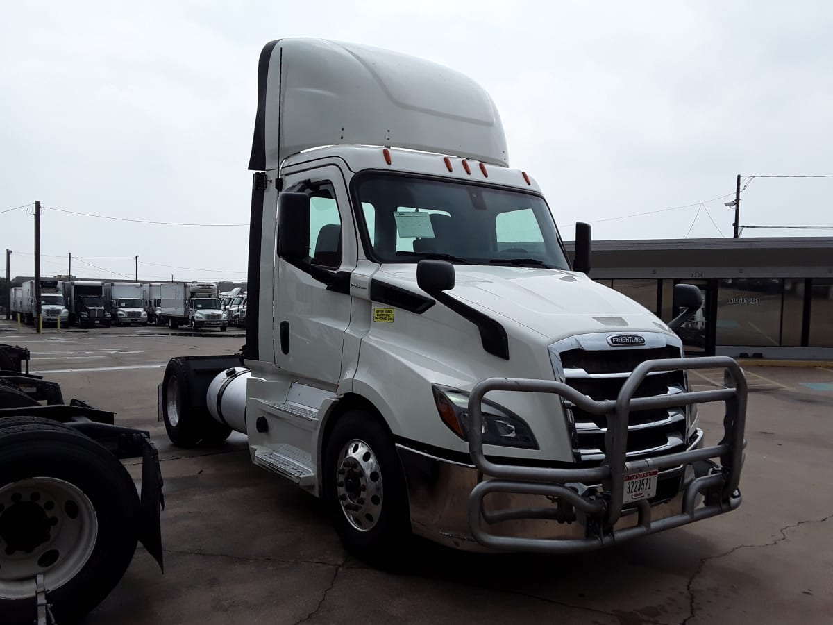 2019 Freightliner/Mercedes NEW CASCADIA 116 270062