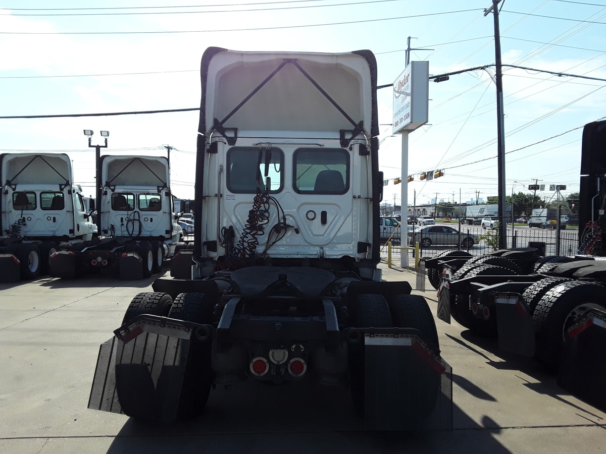 2019 Freightliner/Mercedes NEW CASCADIA 116 270064