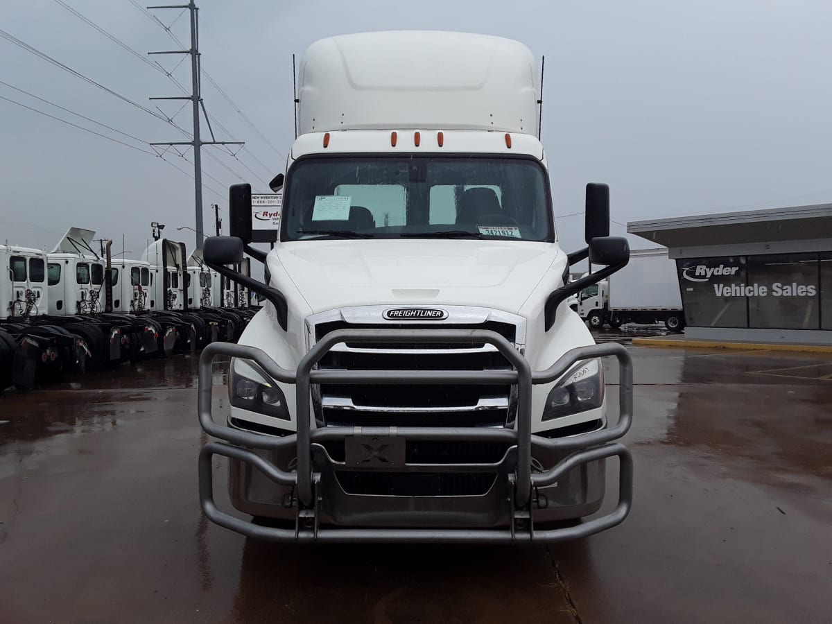 2019 Freightliner/Mercedes NEW CASCADIA 116 270069