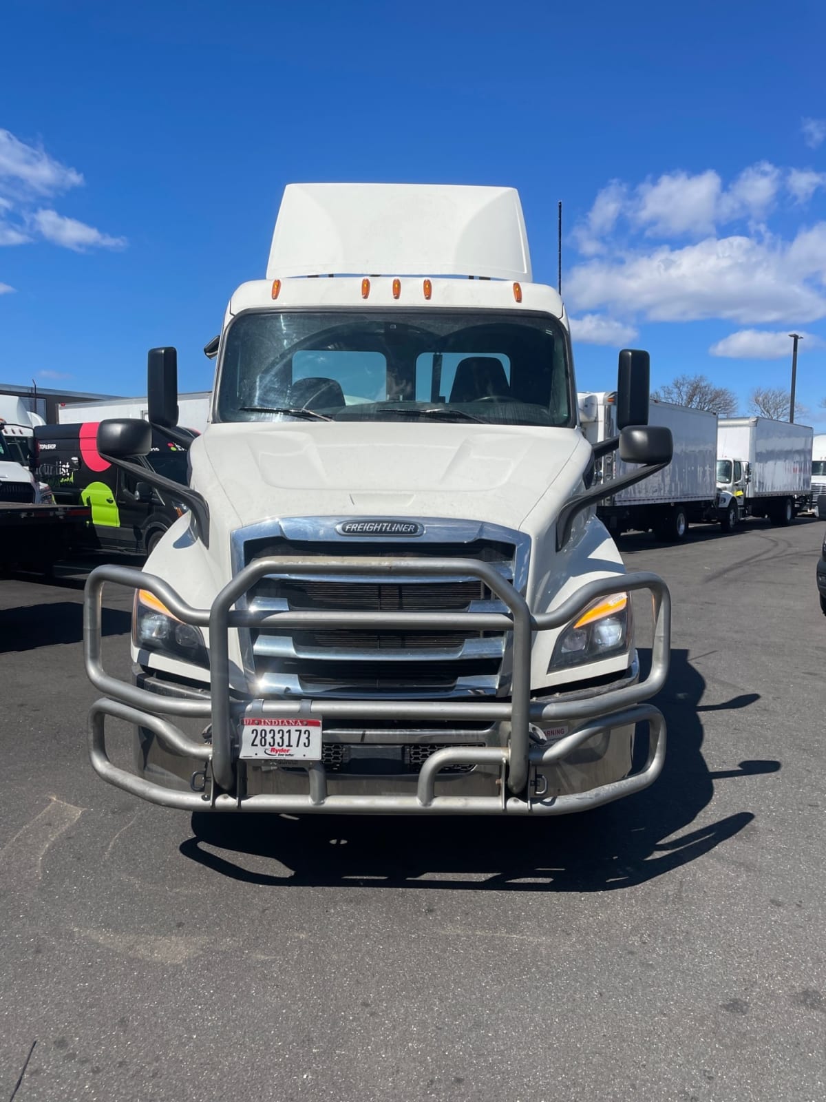 2019 Freightliner/Mercedes NEW CASCADIA 116 270084