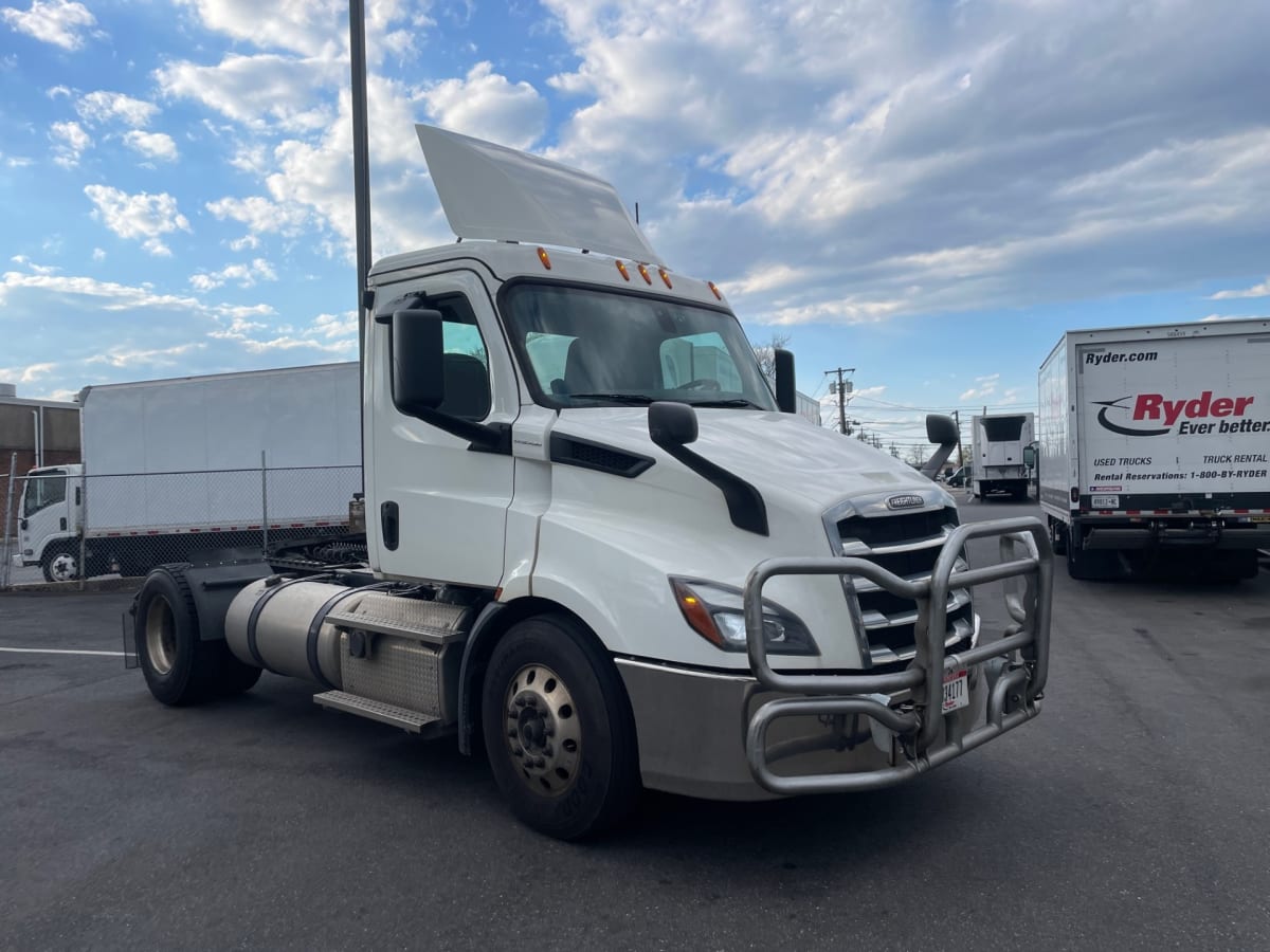 2019 Freightliner/Mercedes NEW CASCADIA 116 270103