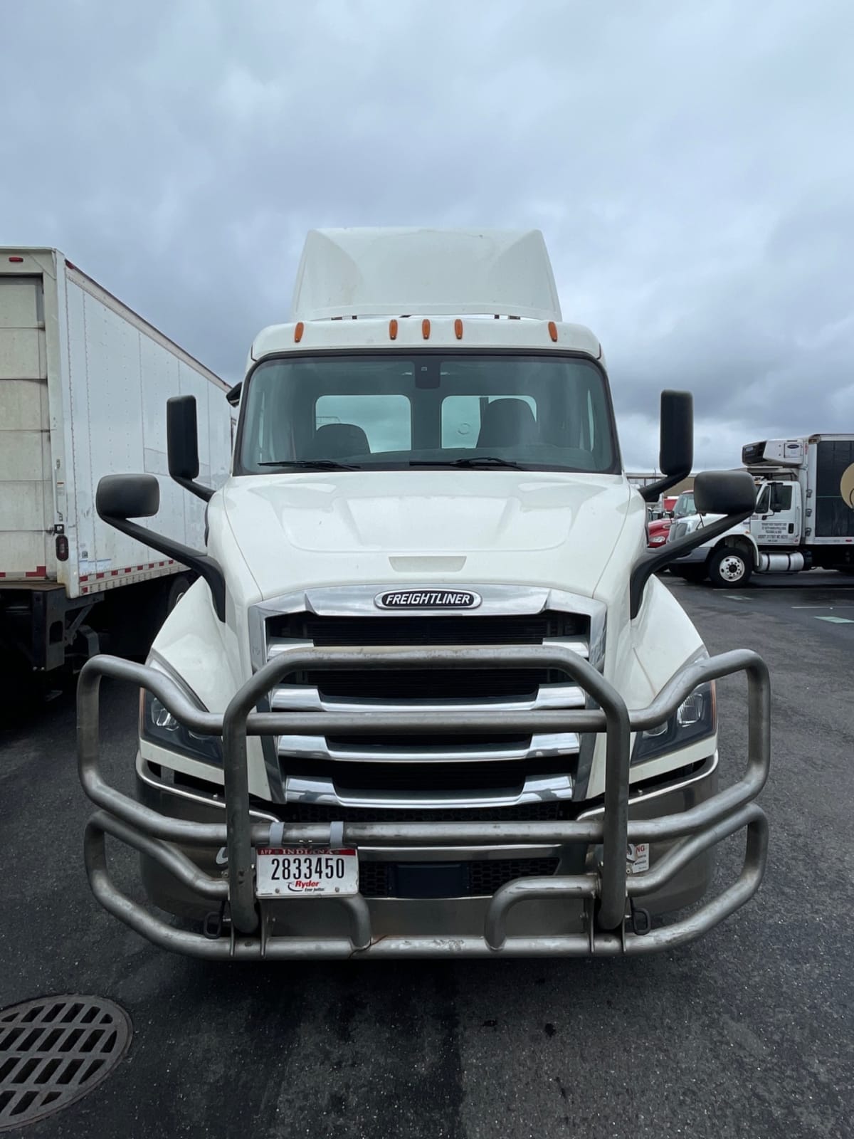 2019 Freightliner/Mercedes NEW CASCADIA 116 270106