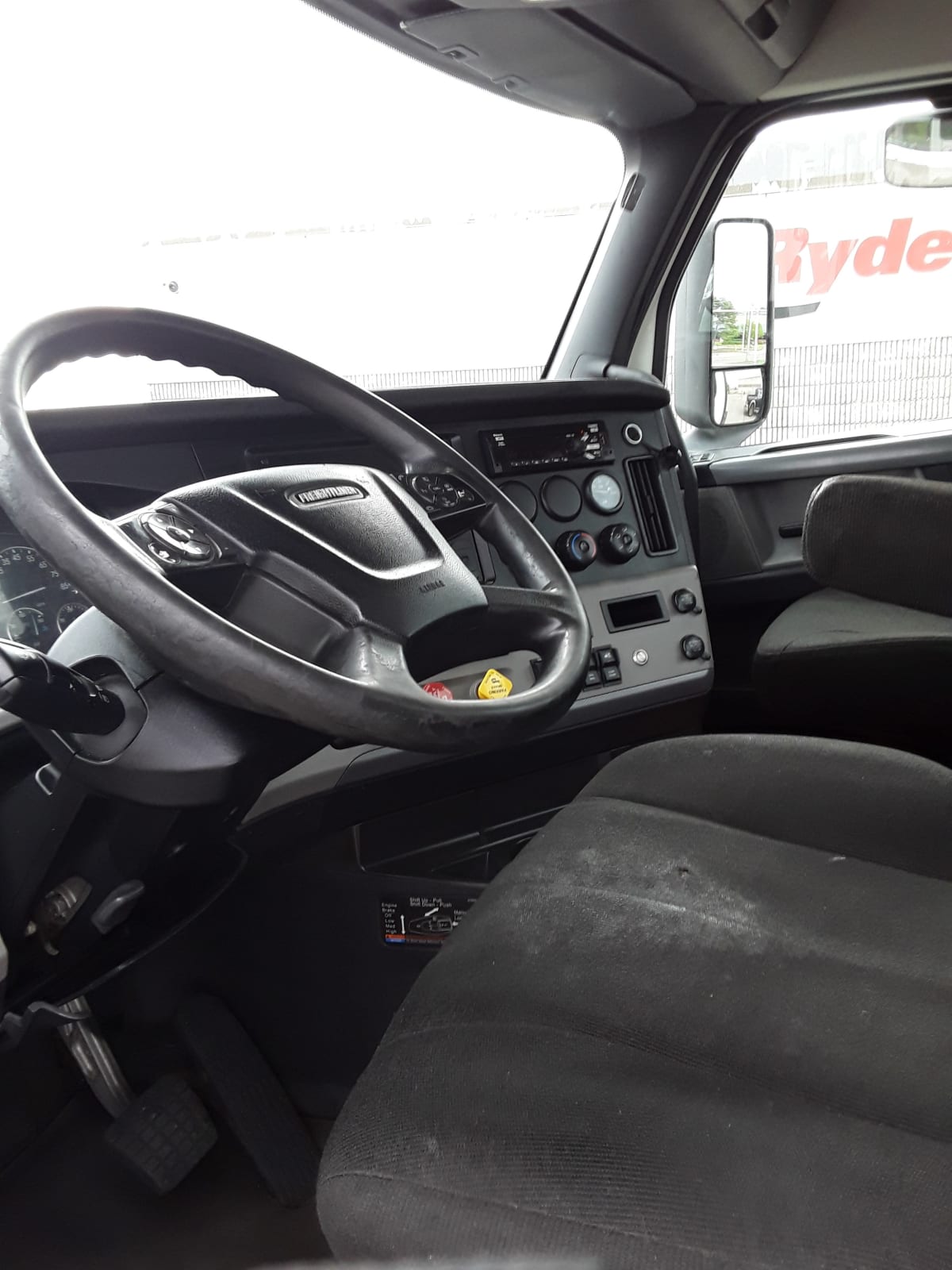 2019 Freightliner/Mercedes NEW CASCADIA 116 270112