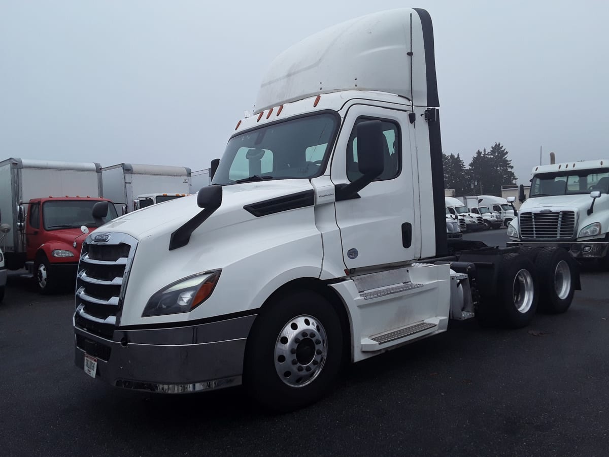 2019 Freightliner/Mercedes NEW CASCADIA PX12664 270129