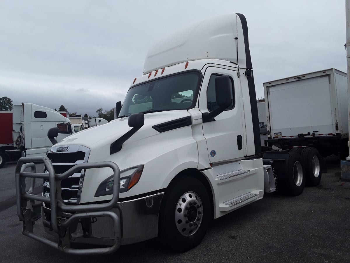 2019 Freightliner/Mercedes NEW CASCADIA PX12664 270135