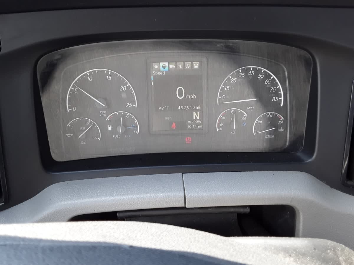 2019 Freightliner NEW CASCADIA 116 270155