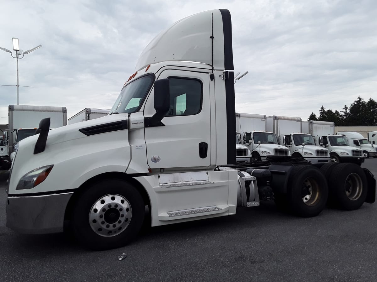 2020 Freightliner/Mercedes NEW CASCADIA PX12664 270157