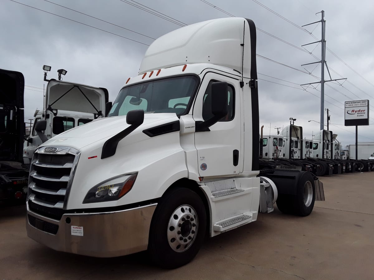 2020 Freightliner/Mercedes NEW CASCADIA 116 270161