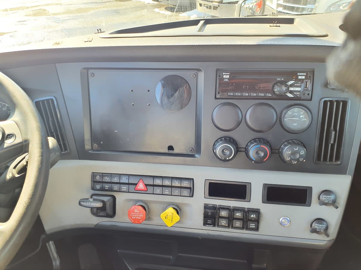 2019 Freightliner/Mercedes NEW CASCADIA 116 270164