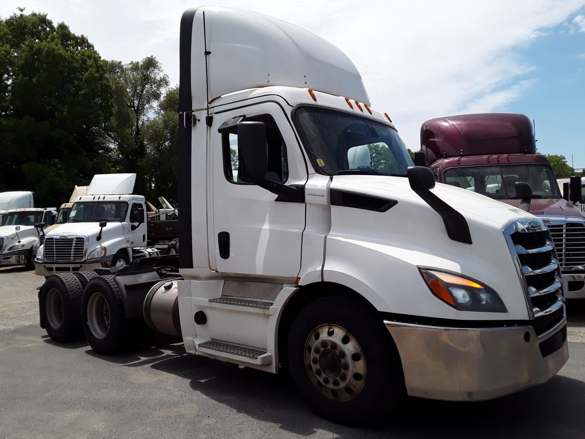 2020 Freightliner/Mercedes NEW CASCADIA 116 270208