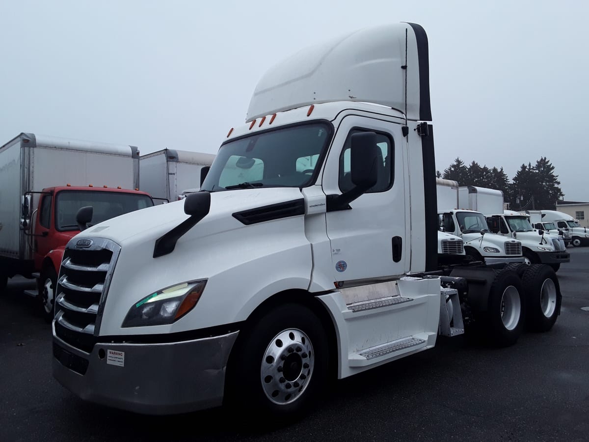 2020 Freightliner/Mercedes NEW CASCADIA PX12664 270220