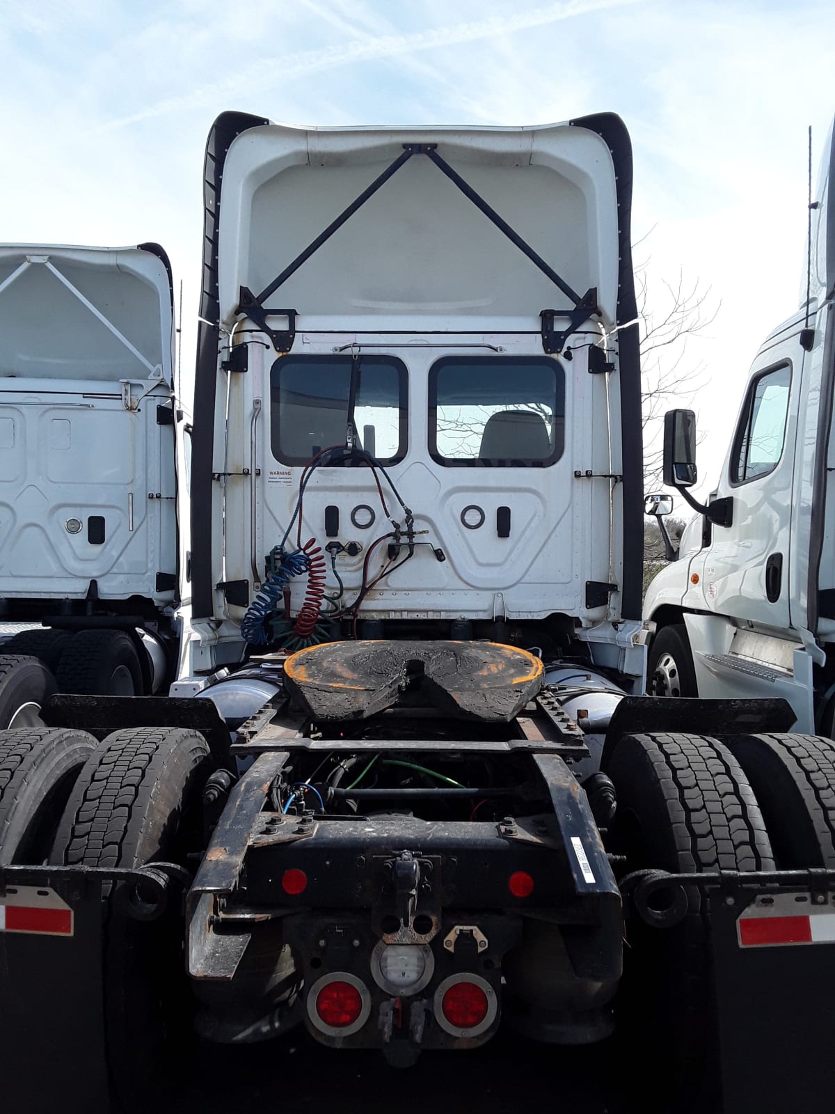 2020 Freightliner/Mercedes NEW CASCADIA 116 270238