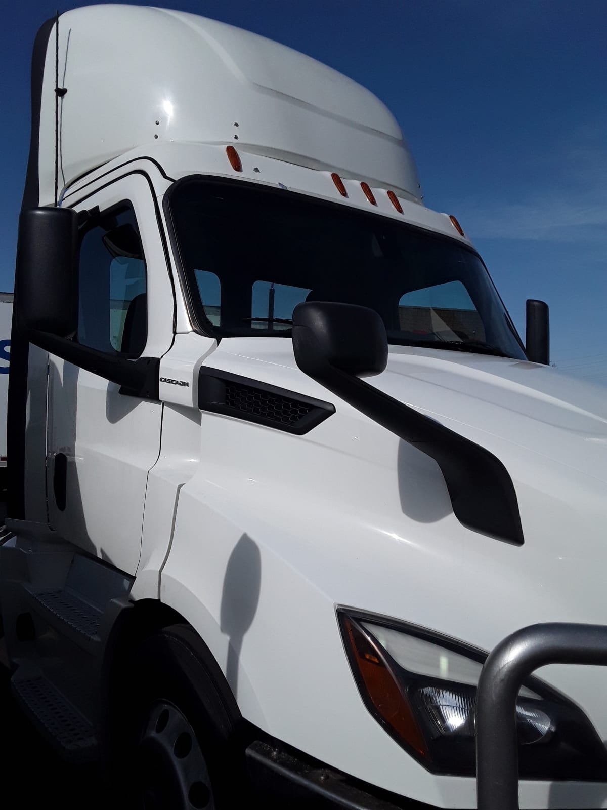 2020 Freightliner/Mercedes NEW CASCADIA 116 270238