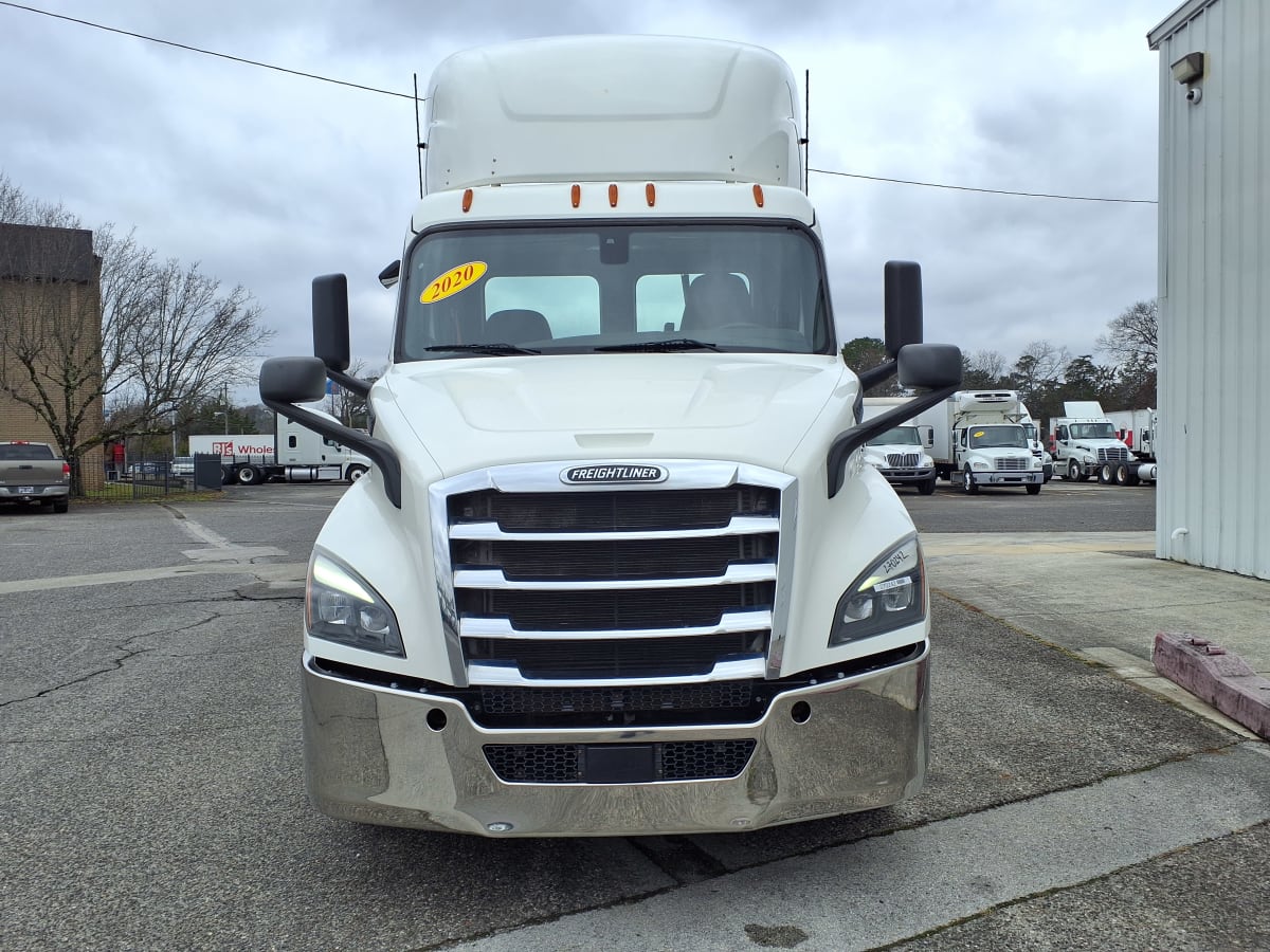 2020 Freightliner/Mercedes NEW CASCADIA 116 270242