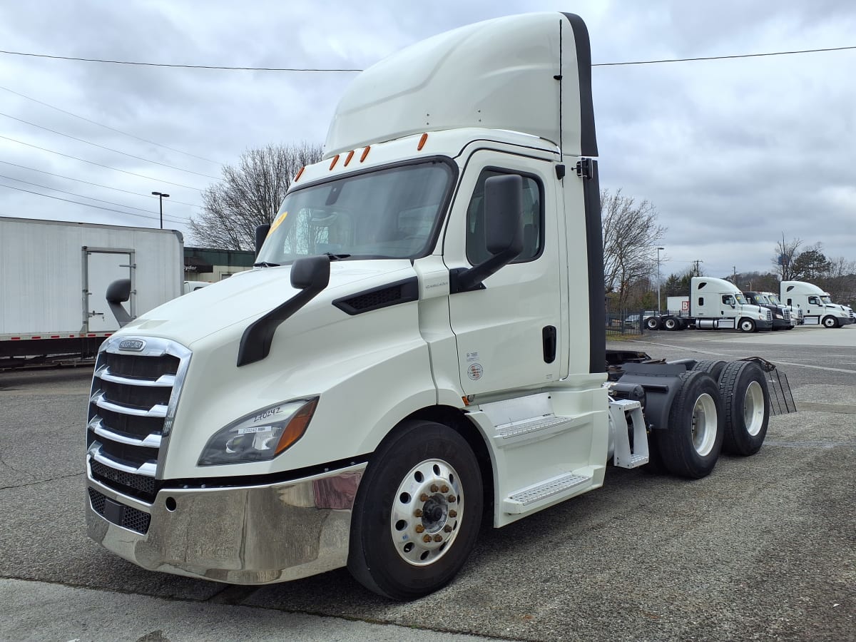 2020 Freightliner/Mercedes NEW CASCADIA 116 270242