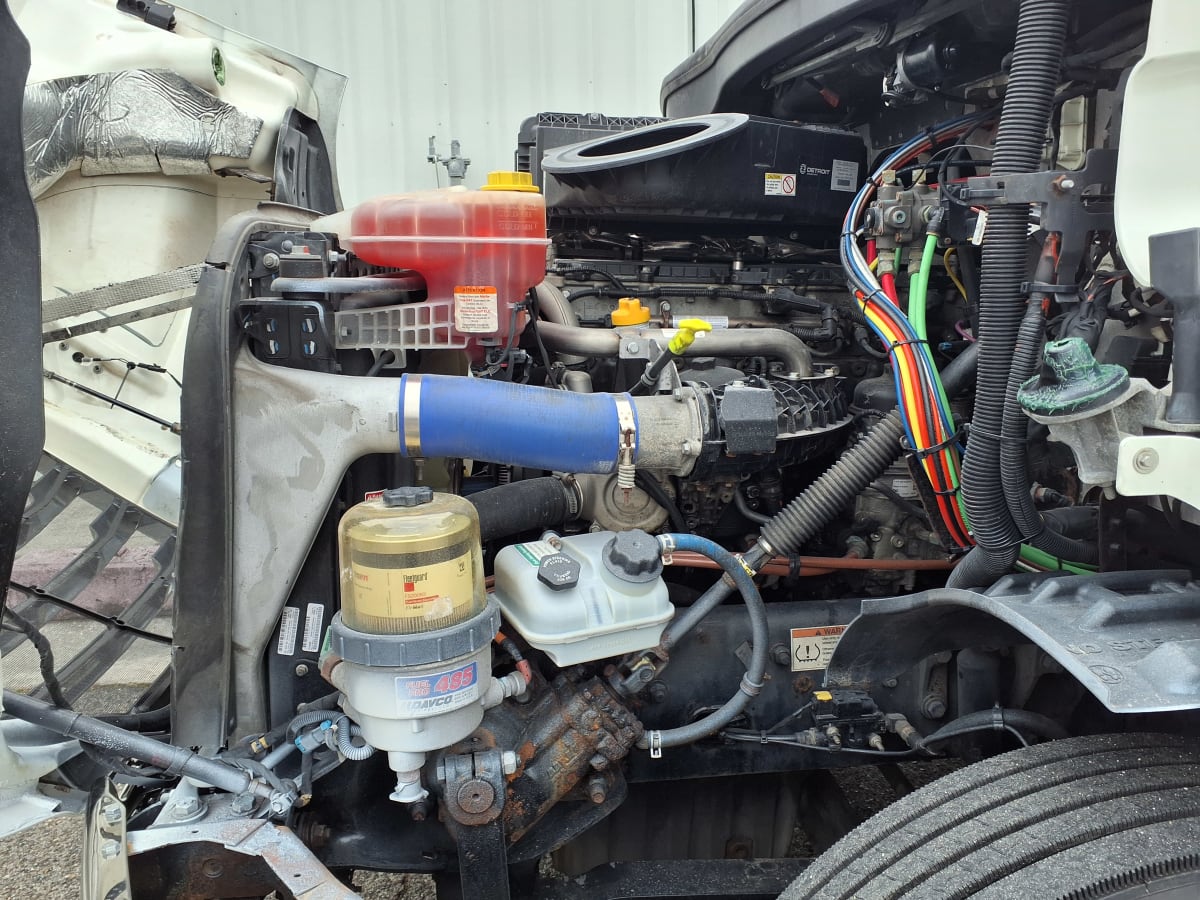 2020 Freightliner/Mercedes NEW CASCADIA 116 270243