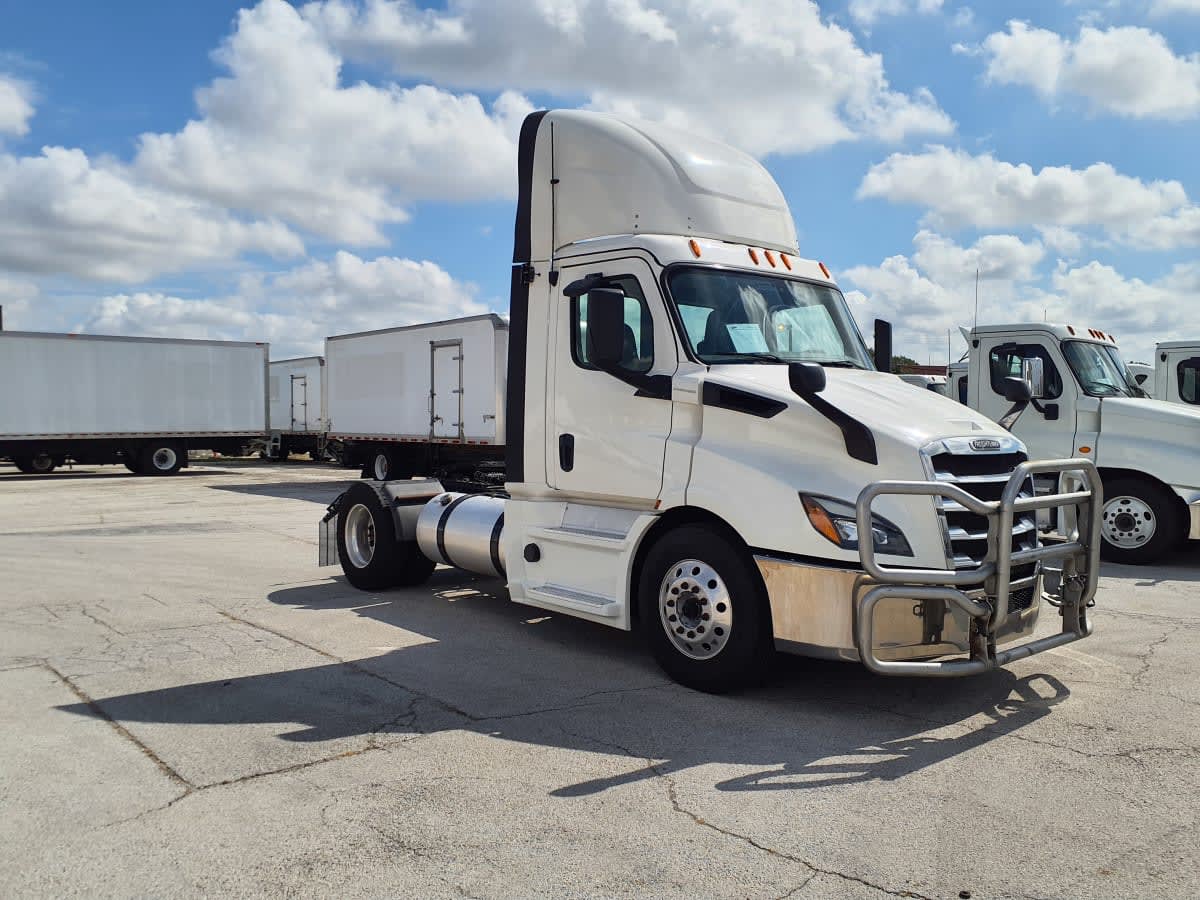 2020 Freightliner - image 5
