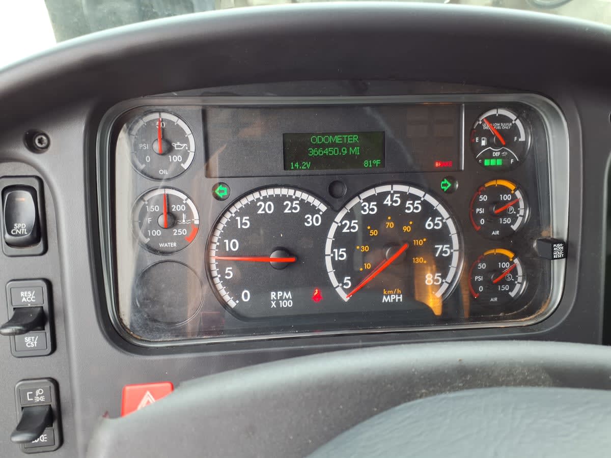 2020 Freightliner/Mercedes M2 106 270290