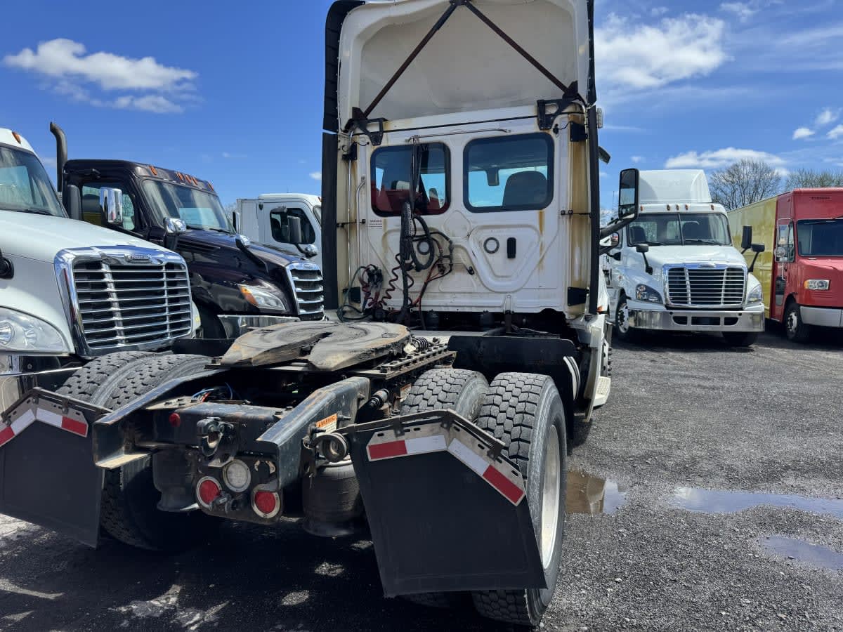 2020 Freightliner - image 5