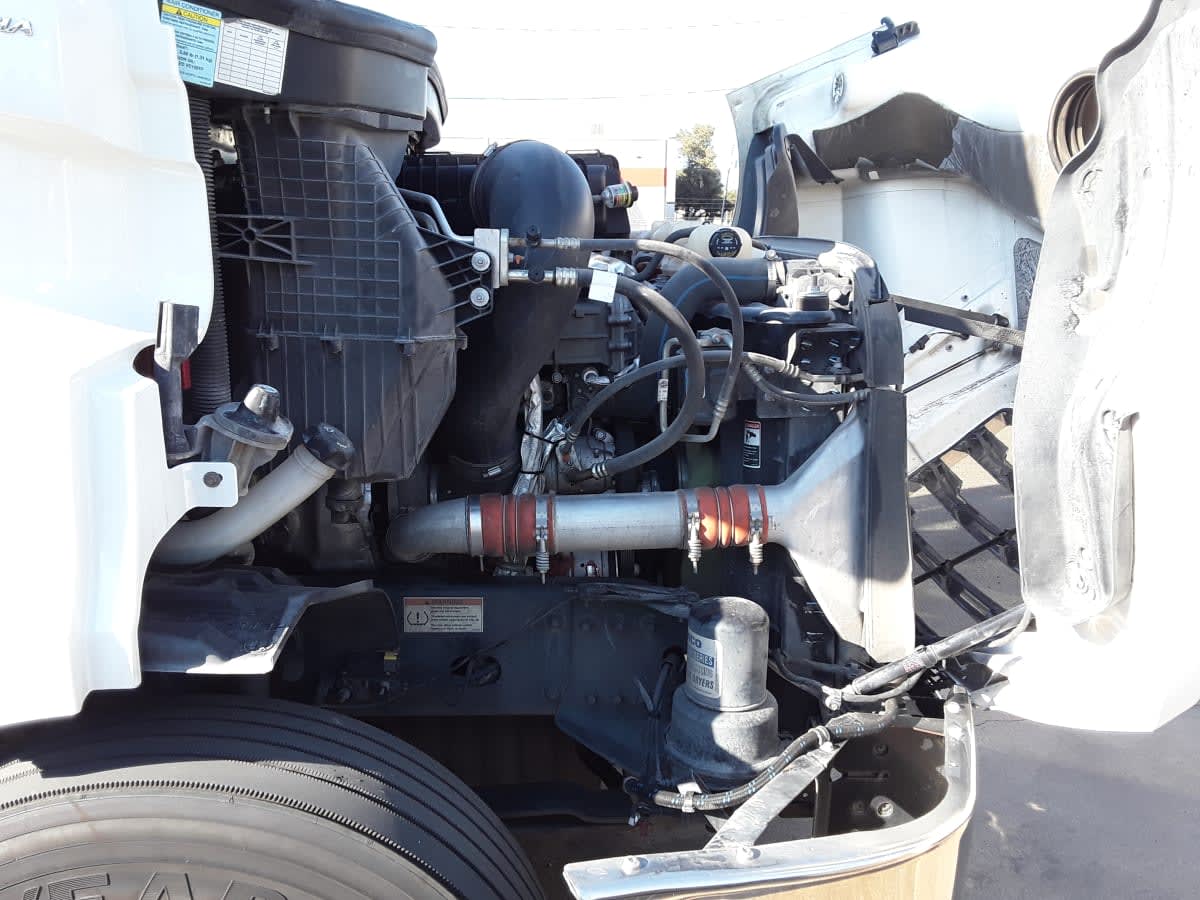 2020 Freightliner/Mercedes NEW CASCADIA 116 270303