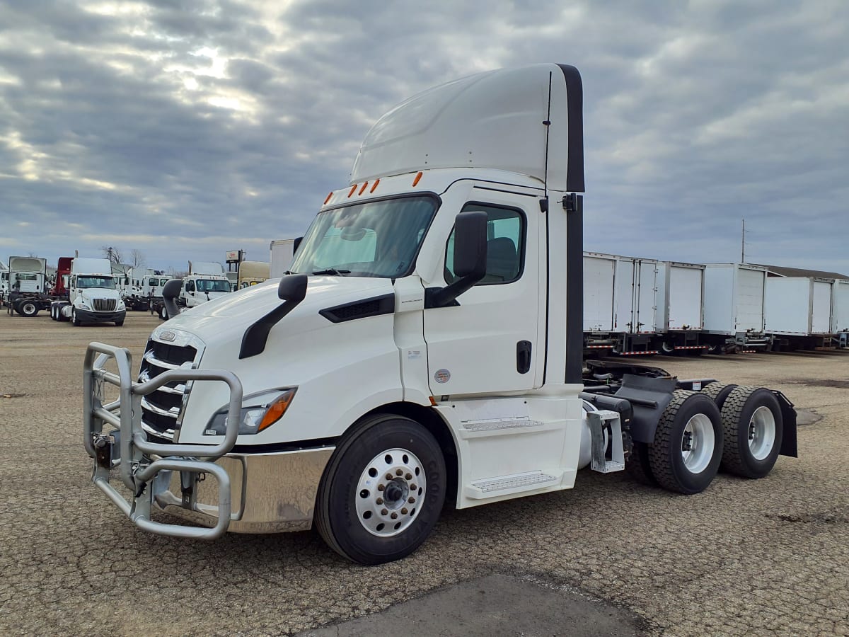 2020 Freightliner/Mercedes NEW CASCADIA 116 270409