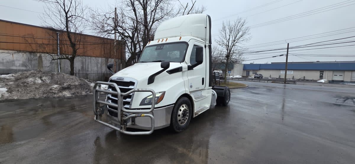 2020 Freightliner/Mercedes CASCADIA PX11642ST 270416