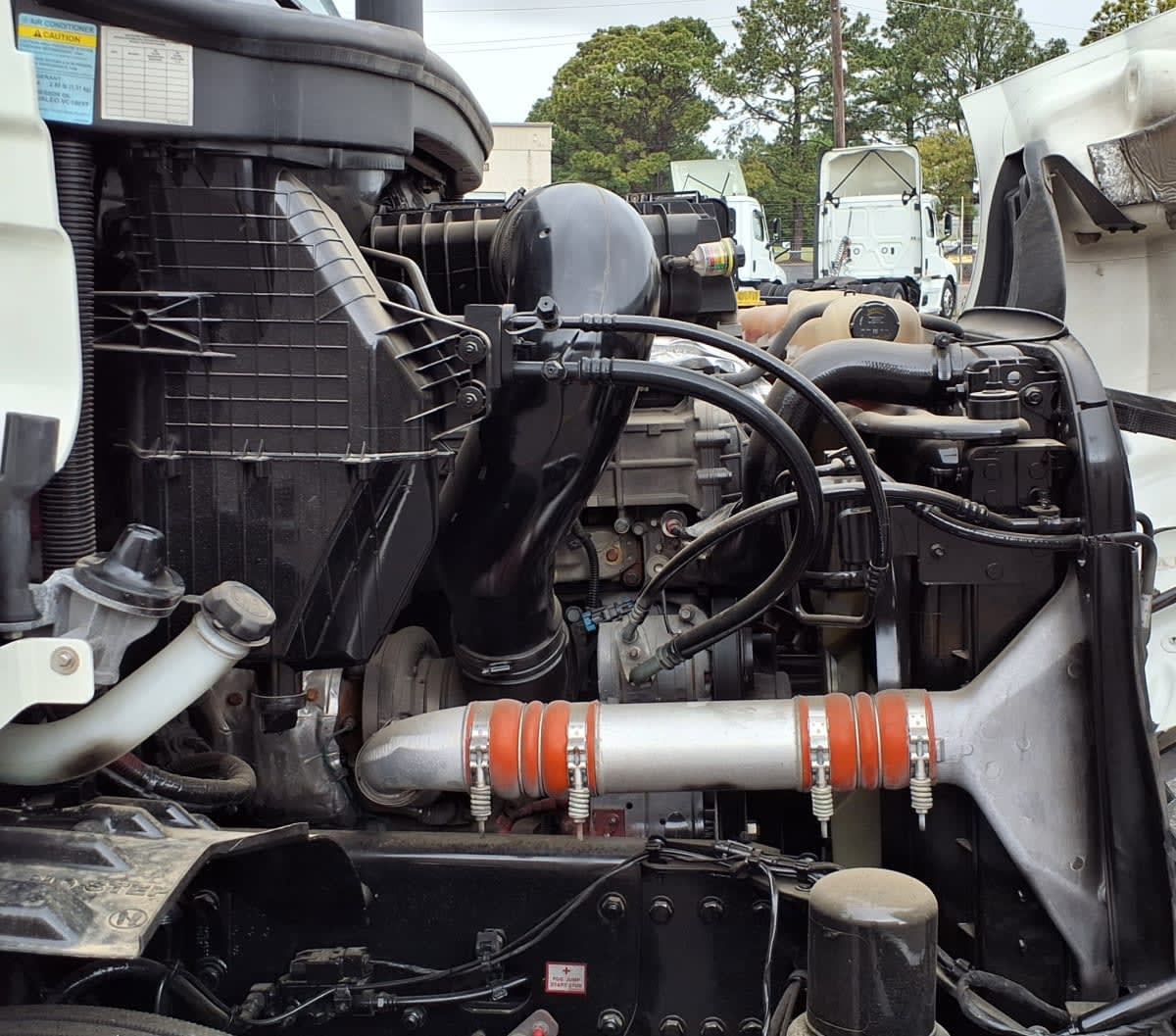 2021 Freightliner/Mercedes CASCADIA PX11642ST 270446
