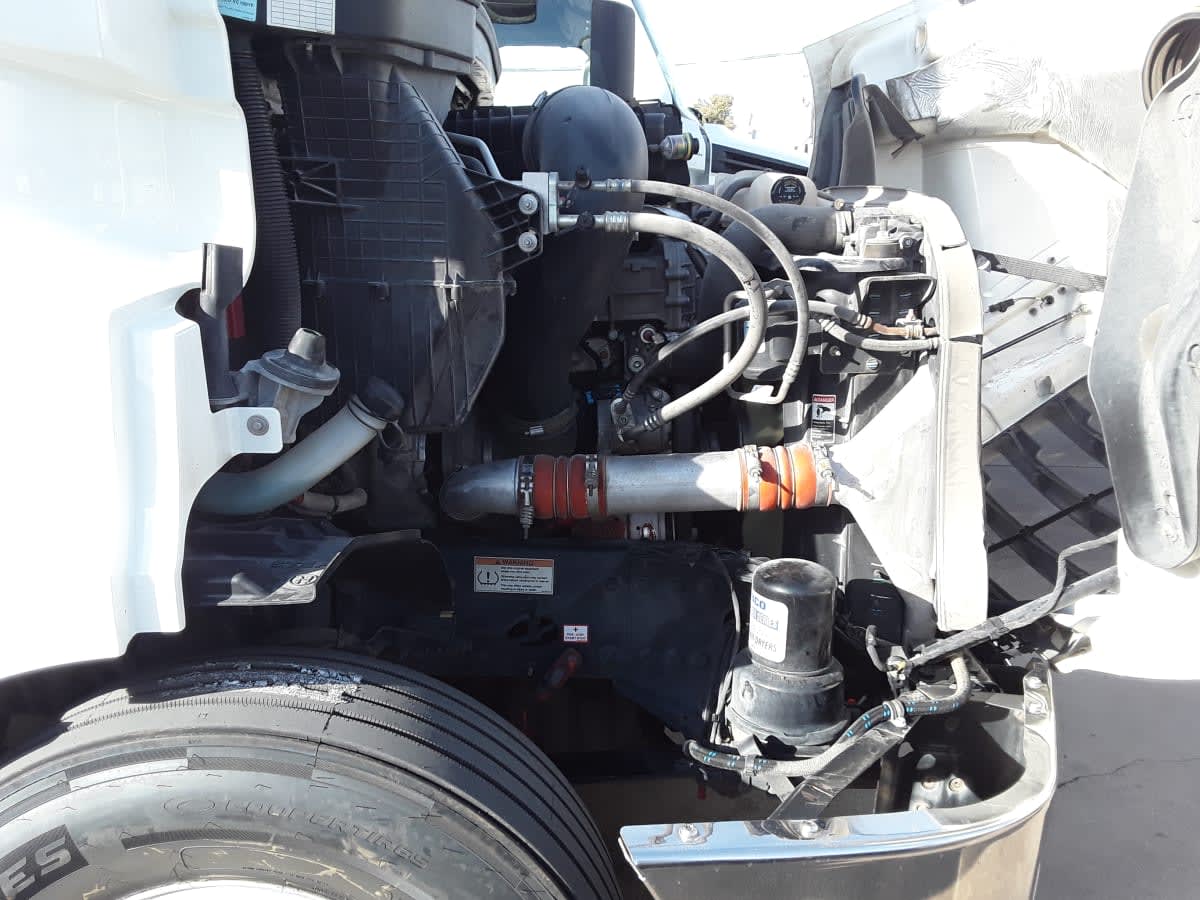 2021 Freightliner/Mercedes CASCADIA PX11642ST 270447