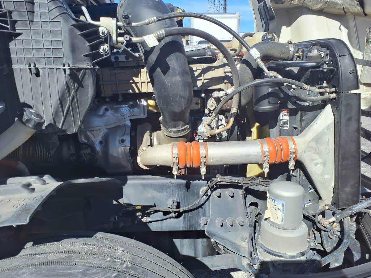 2020 Freightliner - image 9