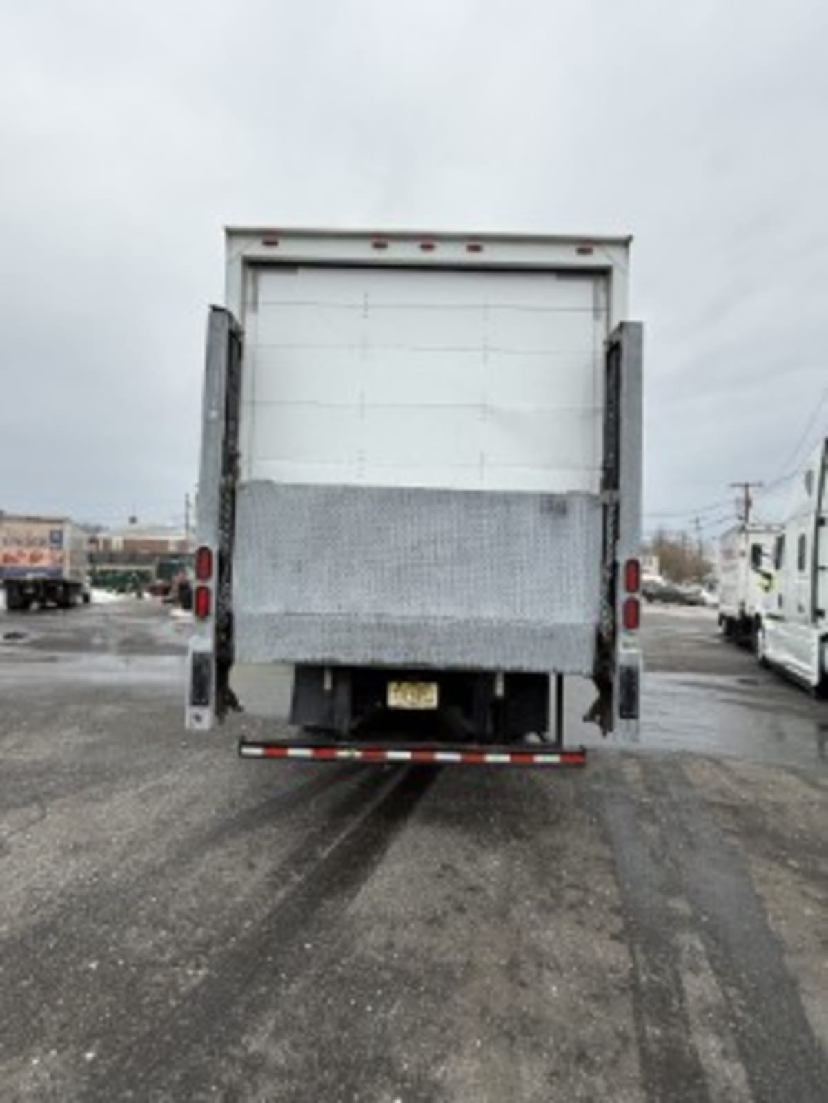 2020 Navistar International MV607 (4X2) 271045