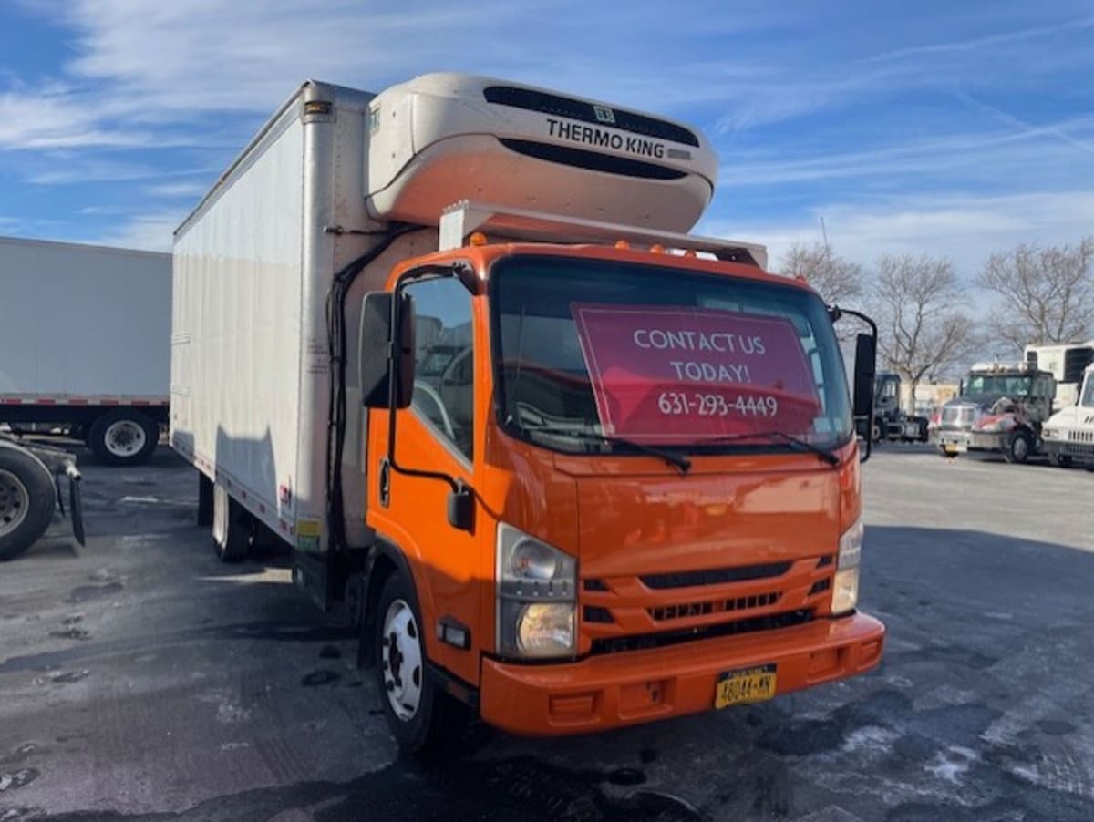 2020 Isuzu NQR 271070